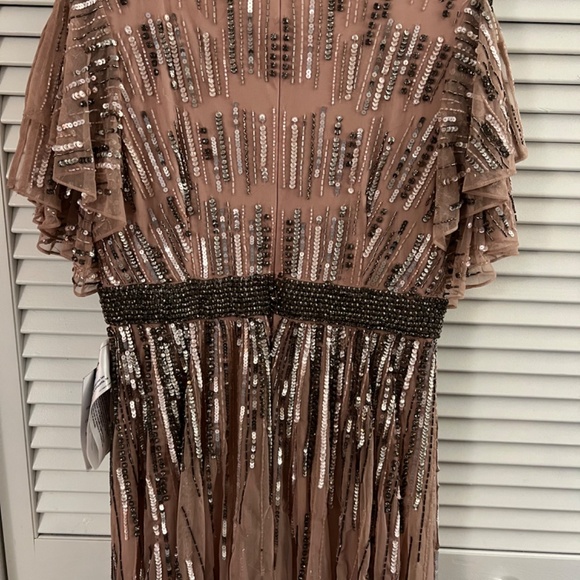 NWT Mac Duggal Embellished Full Length Layered Sleeve Gown 93582 Vintage Rose - Picture 5 of 9